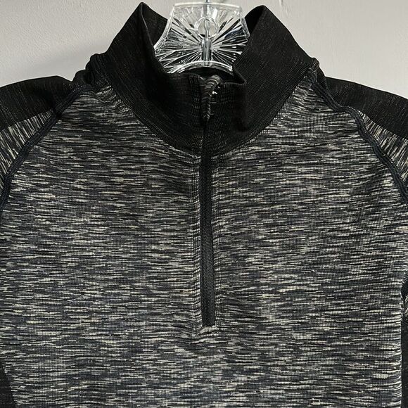 NWT Gap Fit Half-Zip Long Sleeve Running Skiing Seamless Top Black Spacedye S - Picture 4 of 16